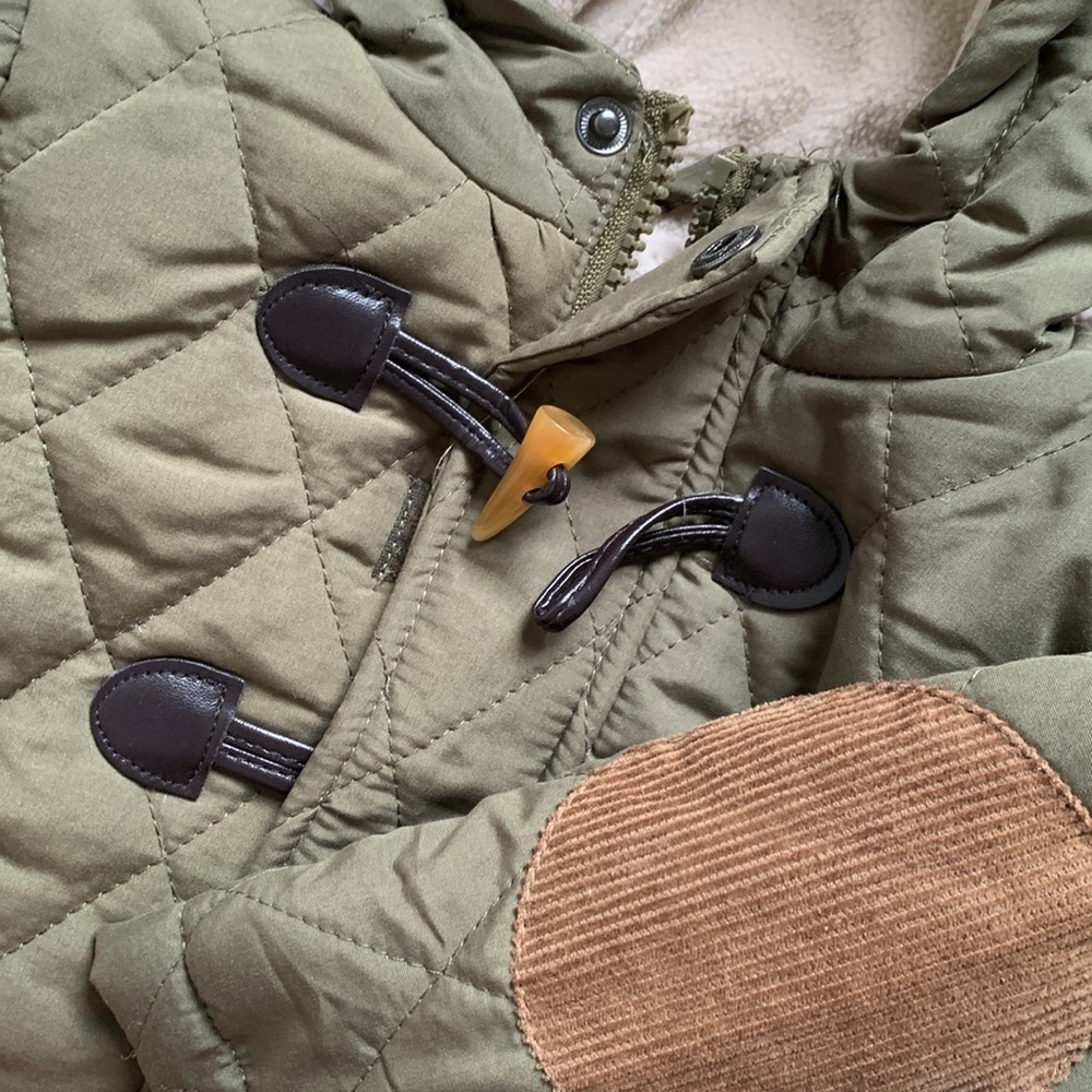 {Perry Ellis} Fleece Lined Hooded Jacket with Toggle Closures - Picture 2 of 3